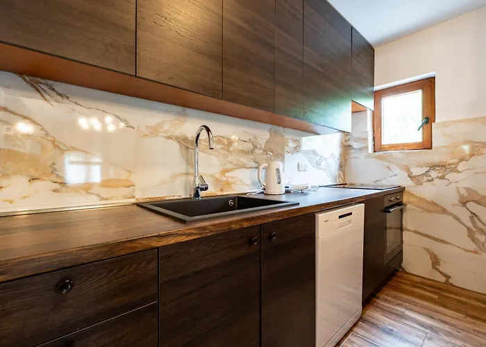 I&m Вилла Ясенице