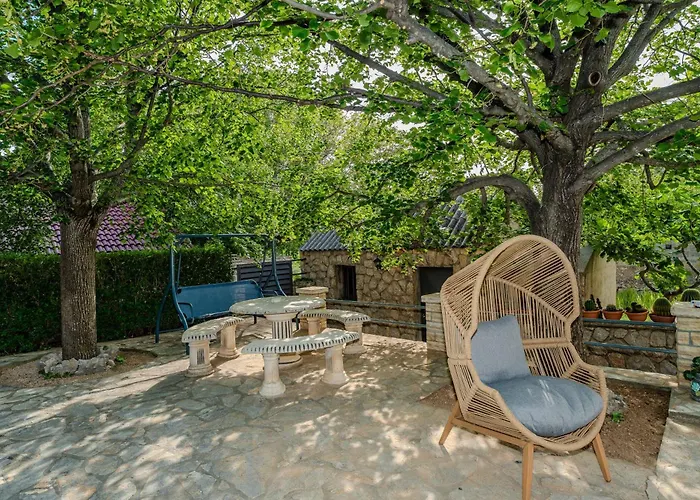 I&m * Ясенице